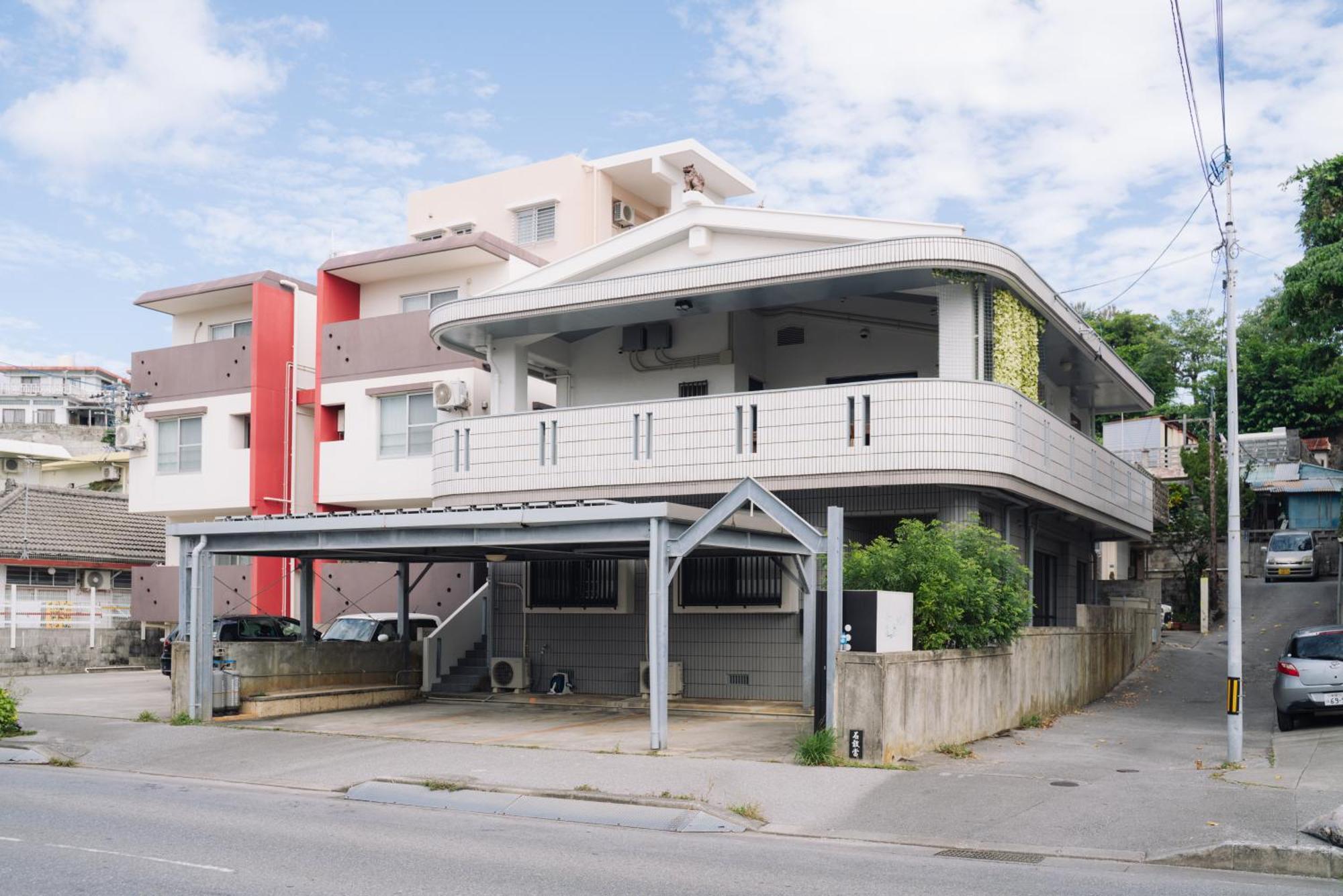 Infinity Hotel -Jiitchaku- Urasoe Eksteriør bilde